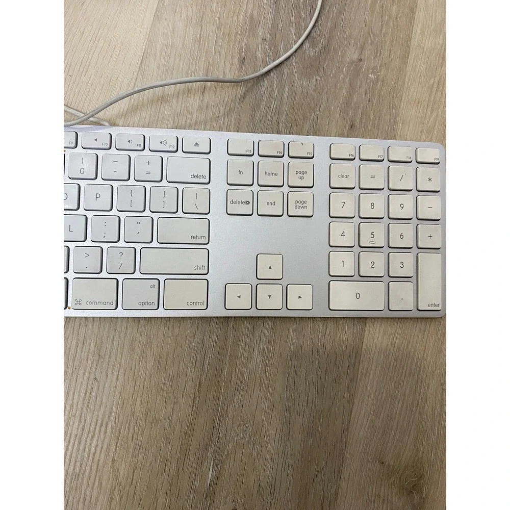 Apple Wired Keyboard with Numeric Keypad Aluminum A1243 MB110LL/A Parts Repair
